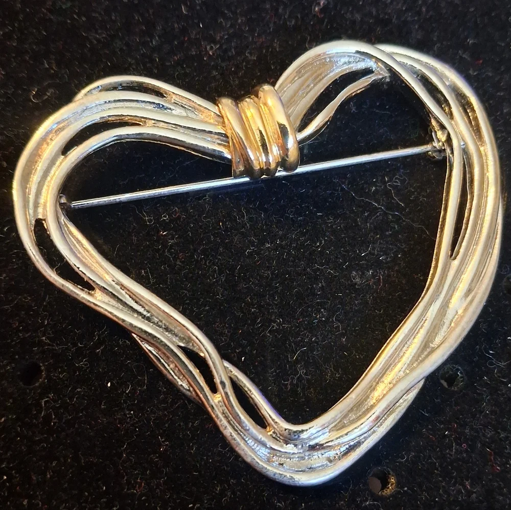 Premier Designs Silvertone Heart Brooch With Goldtone Accent